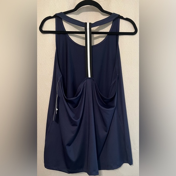 Performance Tank Top - Picture 2 of 4